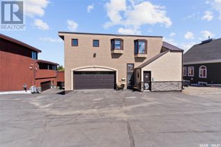 Townhouse for Sale, 1 275 Alpine Crescent, Swift Current, SK