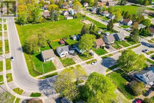 Property for Sale, 3 Churchill Crescent W, Fergus, ON Property for Sale, 3 Churchill Crescent W, Fergus, ON