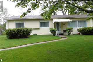 Property for Sale, 4 Main Street, Innisfil, ON Property for Sale, 4 Main Street, Innisfil, ON