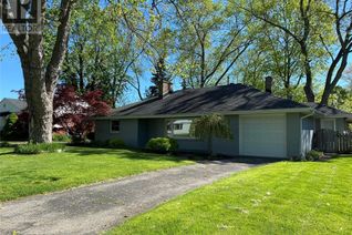 Bungalow for Rent, 3240 Longfellow Avenue, Windsor, ON