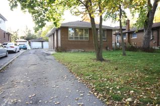 Bungalow for Rent, 182 Church St S, Richmond Hill, ON