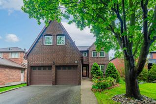 Cottage for Sale, 68 Crooked Stick Rd, Vaughan, ON
