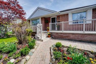 Bungalow for Sale, 77 Cuffley Cres N, Toronto, ON