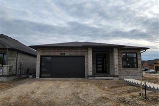 Bungalow for Sale, 26 Winchester Crescent, Listowel, ON