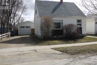 Property for Sale, 114 9th St Ne, Weyburn, SK Property for Sale, 114 9th St Ne, Weyburn, SK