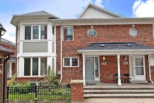 Townhouse for Rent, 18 Clark Ave W #132, Vaughan, ON