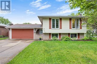 Raised Ranch-Style House for Sale, 9411 Chestnut Drive, Windsor, ON