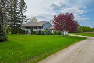 Bungalow for Sale, 7304 36/37 Nottawasaga Sdrd, Clearview, ON