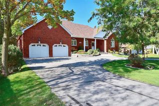 Detached House for Sale, 48 Wakeford Rd, Kawartha Lakes, ON