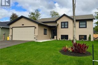 Raised Ranch-Style House for Sale, 38 Terrance Drive, Petawawa, ON
