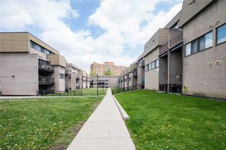 Townhouse for Sale, 2095 Roche Crt #255, Mississauga, ON Townhouse for Sale, 2095 Roche Crt #255, Mississauga, ON