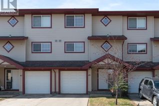 Townhouse for Sale, 220 Swanson Crescent #40, Fort McMurray, AB