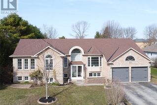 Bungalow for Sale, 3 Dean Court, Wasaga Beach, ON