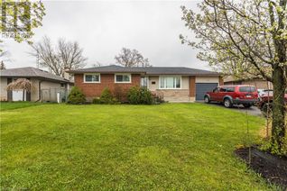 Bungalow for Sale, 174 Willson Road, Welland, ON