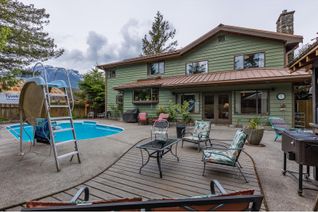 House for Sale, 2130 Parkway Road, Squamish, BC