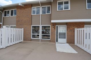 Condo Townhouse for Sale, 116 Silver Crest Drive Nw #5, Calgary, AB