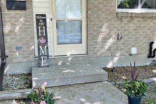 Townhouse for Sale, 215 Trudeau Drive #24, Sarnia, ON