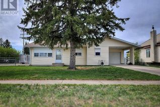 Property for Sale, 121 46 Avenue W, Claresholm, AB