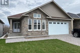 Bungalow for Sale, 156 Turner Drive, North Bay, ON
