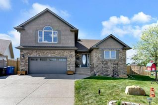 Property for Sale, 4 West Highland Place, Carstairs, AB Property for Sale, 4 West Highland Place, Carstairs, AB
