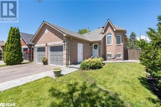 Bungalow for Sale, 30 Hewitt Place, Barrie, ON