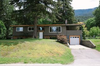 House for Sale, 1610 Galt/Birch Drive, Revelstoke, BC