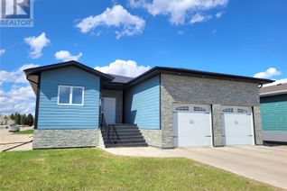 Property for Sale, 207 Saskatchewan Avenue, Humboldt, SK
