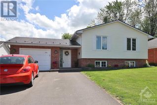 Raised Ranch-Style House for Sale, 141 Charles Street, Arnprior, ON