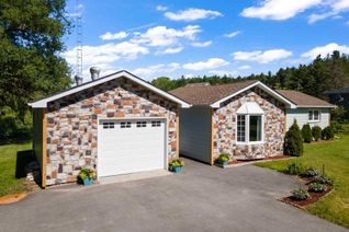 Bungalow for Sale, 7983 County Road 27 Rd, Barrie, ON