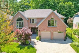 Detached House for Sale, 76 Woodside Square, Fonthill, ON