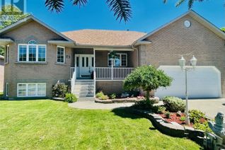 Detached House for Sale, 64 Fairway Crescent, Wasaga Beach, ON