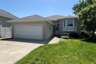 Raised Ranch-Style House for Rent, 977 Imperial Crescent, Windsor, ON