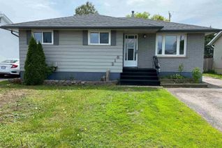 Bungalow for Sale, 218 Walsh St W, Thunder Bay, ON