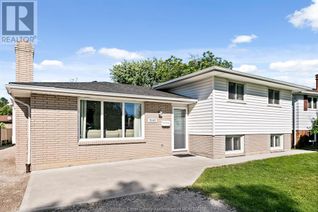 Sidesplit for Sale, 3181 Harmony Drive, Windsor, ON Sidesplit for Sale, 3181 Harmony Drive, Windsor, ON