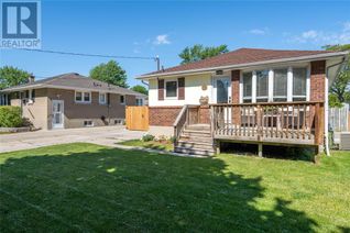 Property for Sale, 86 Mayfair Drive, Sarnia, ON