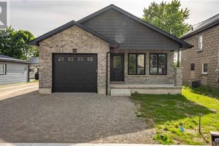 Property for Sale, 208 Wellington Street, Waterford, ON Property for Sale, 208 Wellington Street, Waterford, ON