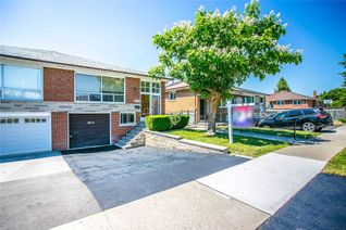 Semi-Detached House for Sale, 3557 Laddie Cres, Mississauga, ON
