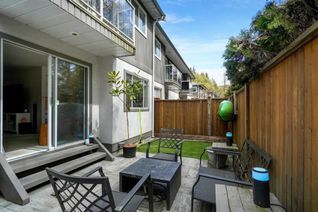 Townhouse for Sale, 2401 Mamquam Road #4, Squamish, BC Townhouse for Sale, 2401 Mamquam Road #4, Squamish, BC