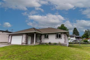Property for Sale, 413 Humbert Street, Revelstoke, BC Property for Sale, 413 Humbert Street, Revelstoke, BC