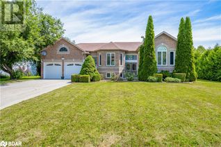 Detached House for Sale, 11 Club Court, Wasaga Beach, ON