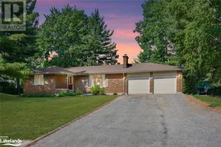 Property for Sale, 110 Christopher Avenue, Wasaga Beach, ON Property for Sale, 110 Christopher Avenue, Wasaga Beach, ON