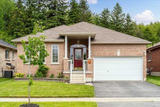 Detached House for Sale, 35 Sweetnam Dr, Kawartha Lakes, ON