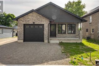 House for Sale, 208 Wellington Street, Waterford, ON