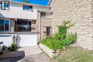 Townhouse for Sale, 33 Dickens Place, Stratford, ON