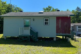 Bungalow for Sale, 154 Crown Lane, Maplewood, NS