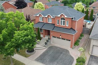 Detached House for Sale, 22 Patrick Dr, Whitby, ON