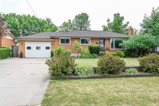 Detached House for Sale, 39 Olive Street, Grimsby, ON