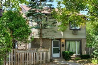 Condo Townhouse for Sale, 368 Scottsdale Drive, Guelph, ON