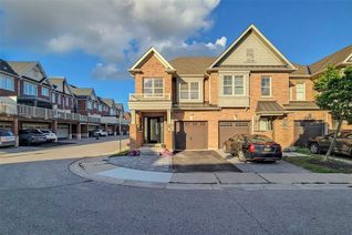 Townhouse for Sale, 112 Expedition Cres E, Whitchurch-Stouffville, ON