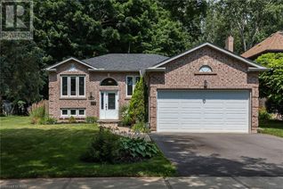 Detached House for Sale, 86 Woodside Square, Fonthill, ON